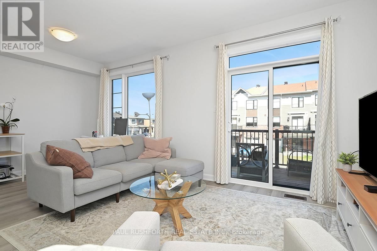 706 LURGAN WAY Image 4