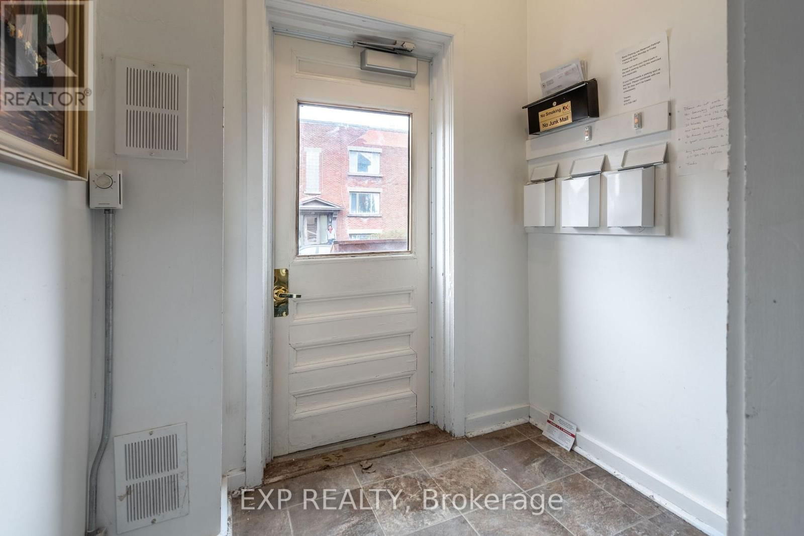 196 OSGOODE STREET Image 4