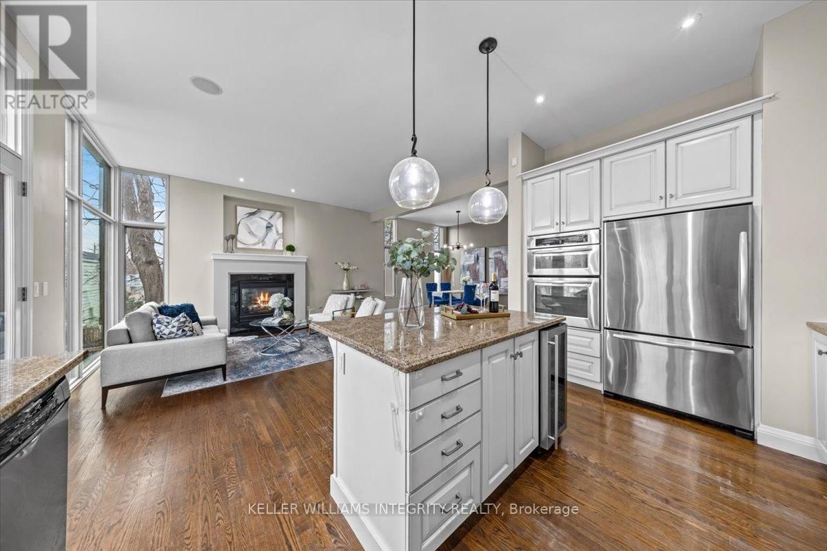 105 BLACK MAPLE Image 16