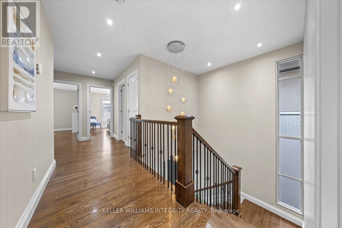 105 BLACK MAPLE Image 25