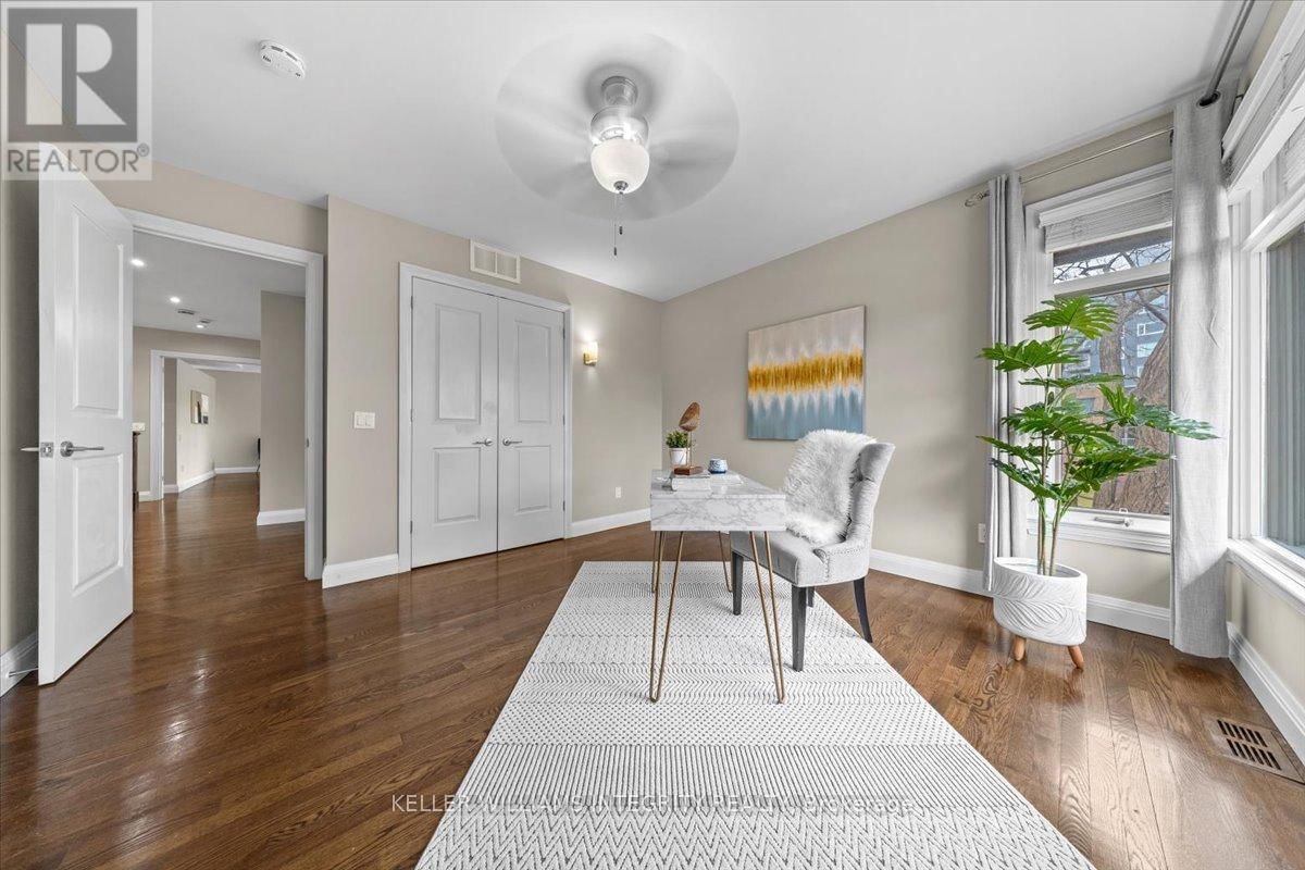 105 BLACK MAPLE Image 35