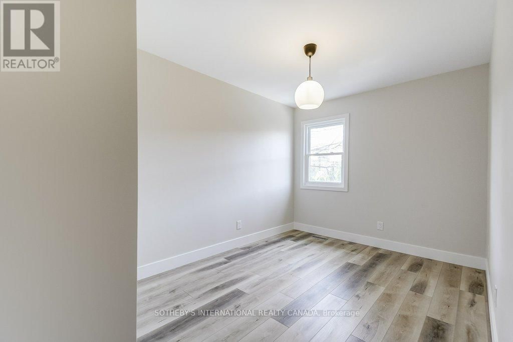 5 - 55 KERMAN AVENUE Image 17
