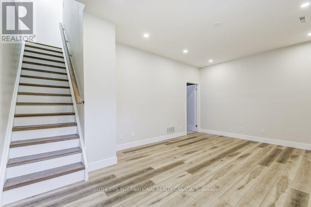 5 - 55 KERMAN AVENUE Image 24