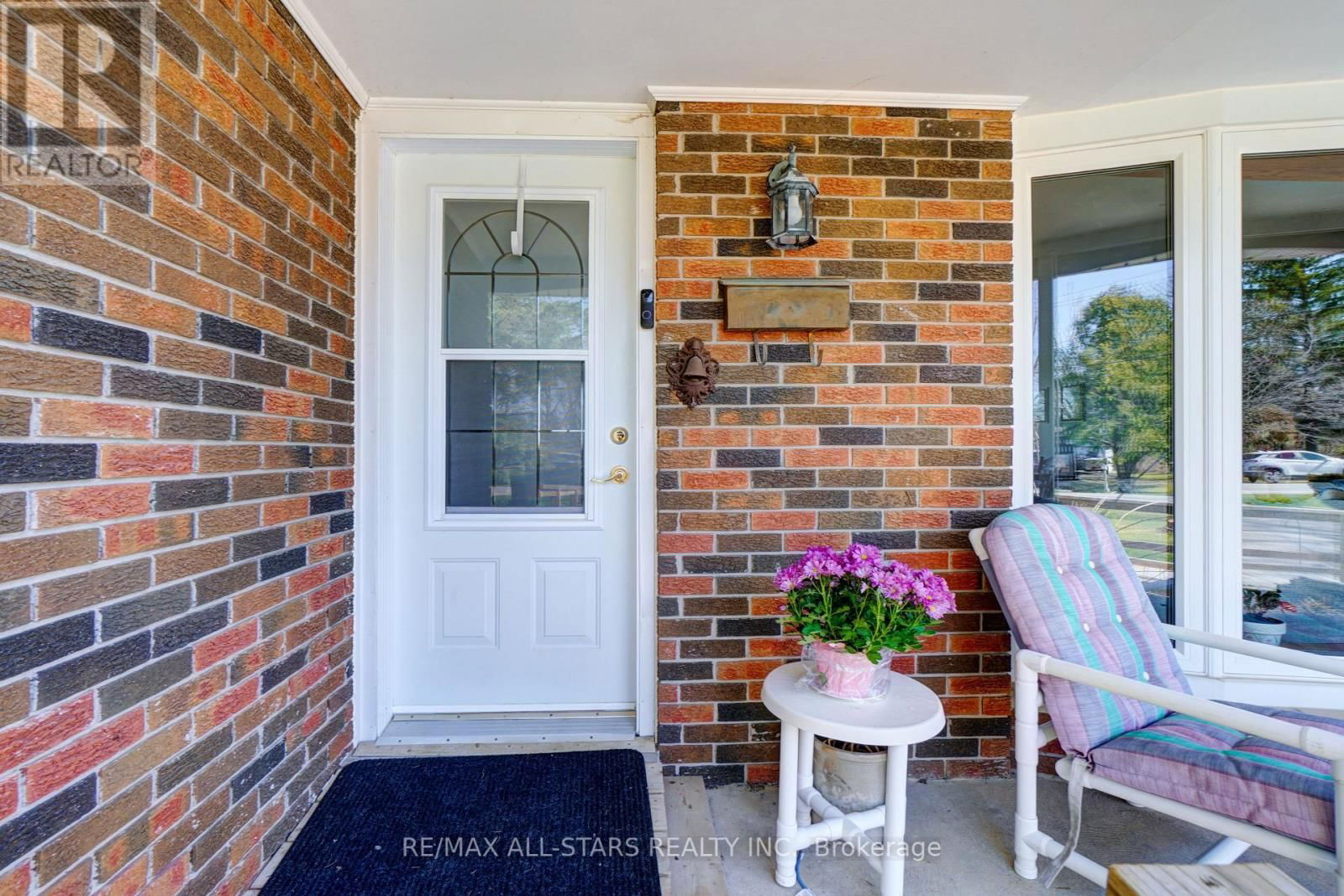 922 COTTINGHAM ROAD Image 2