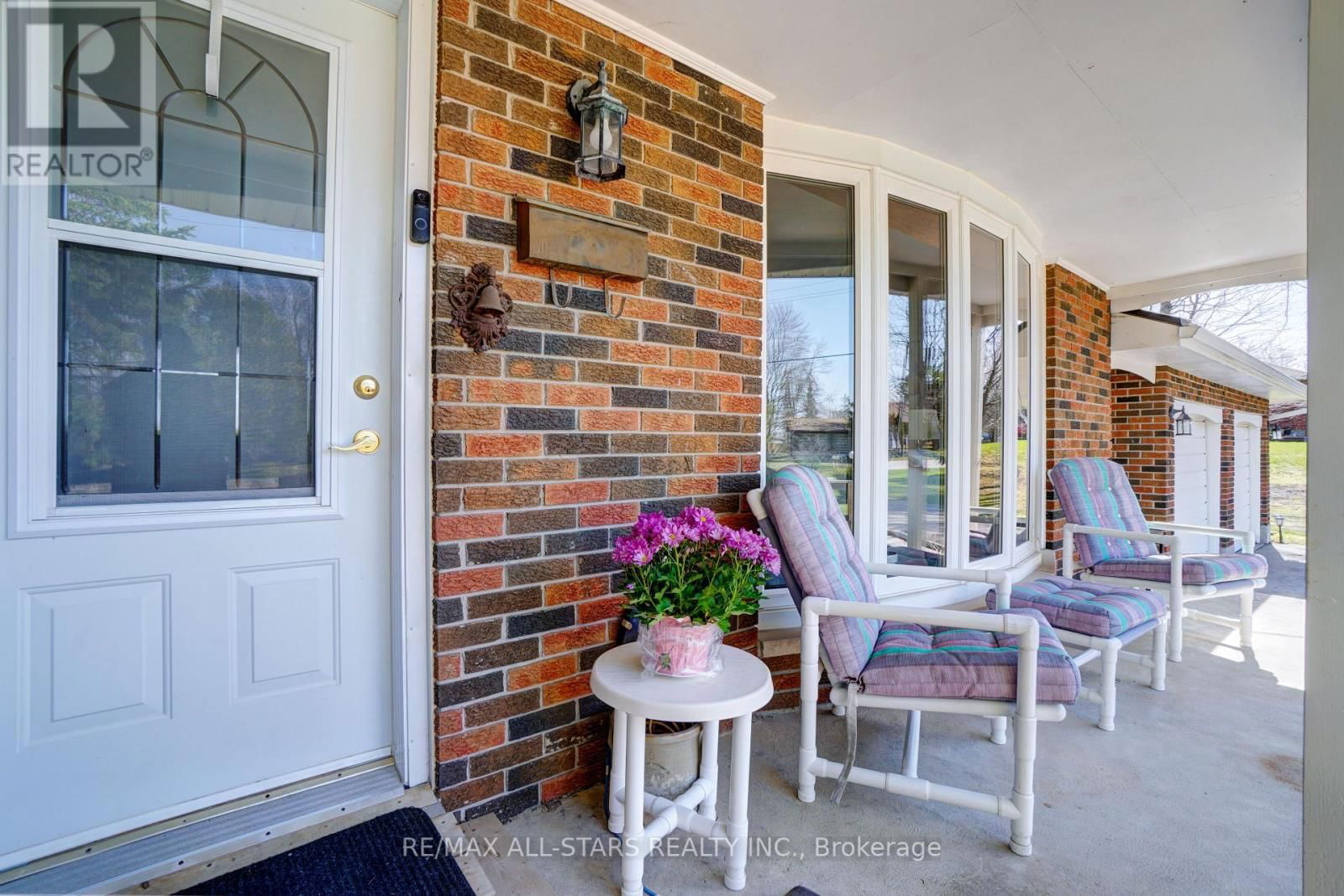 922 COTTINGHAM ROAD Image 3