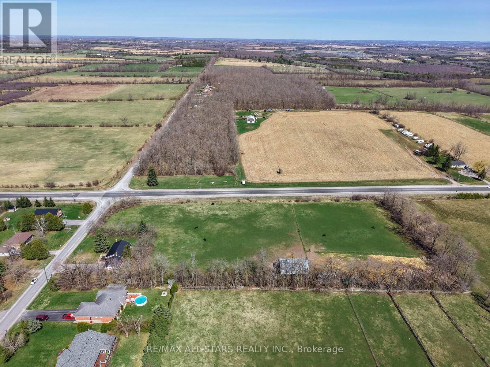 922 COTTINGHAM ROAD Image 45