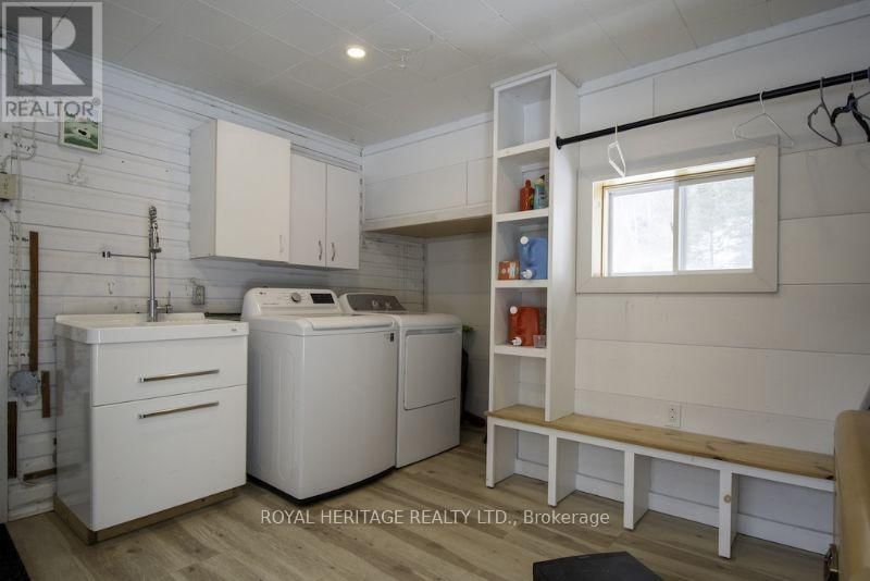 1074 LAKEHURST ROAD Image 22