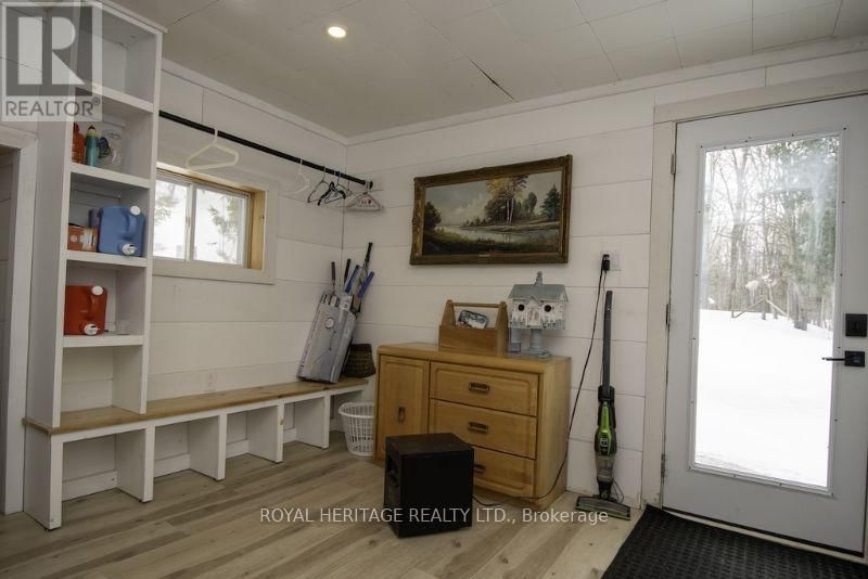 1074 LAKEHURST ROAD Image 23