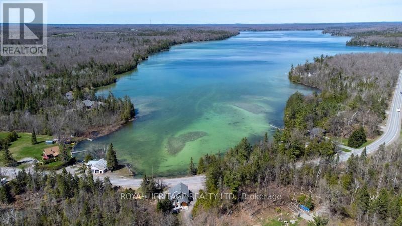 1074 LAKEHURST ROAD Image 3