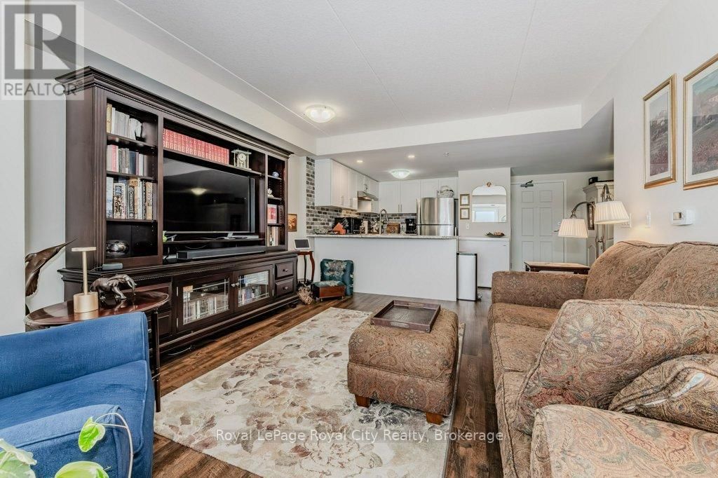 309 - 7 KAY CRESCENT Image 10