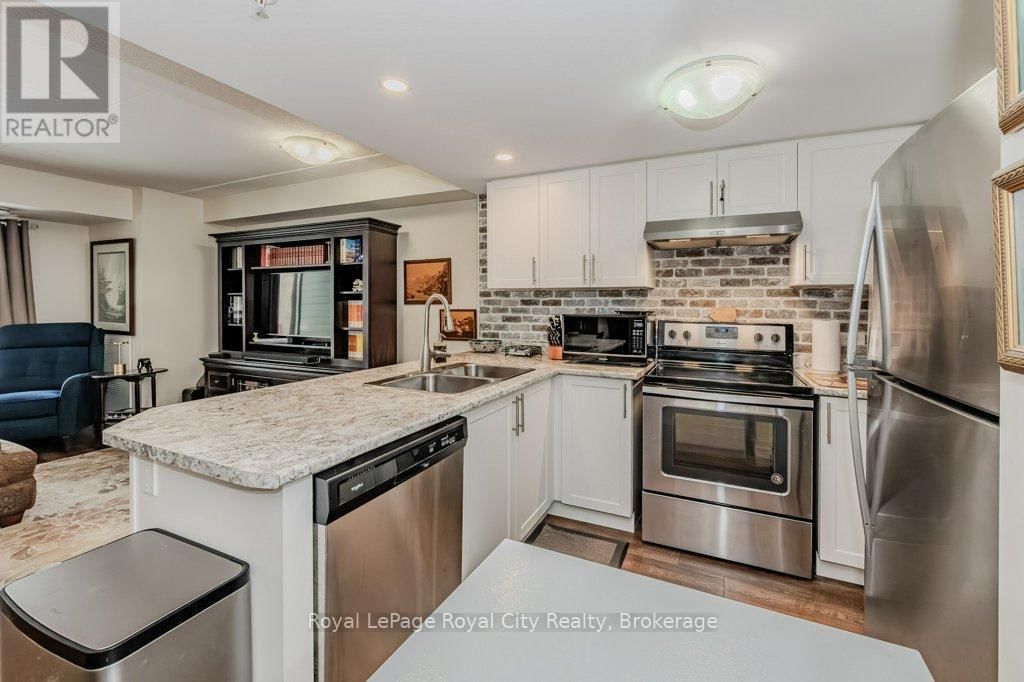 309 - 7 KAY CRESCENT Image 13