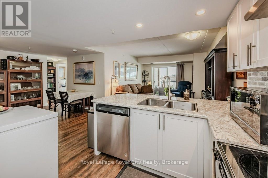309 - 7 KAY CRESCENT Image 14