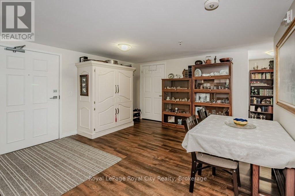 309 - 7 KAY CRESCENT Image 15