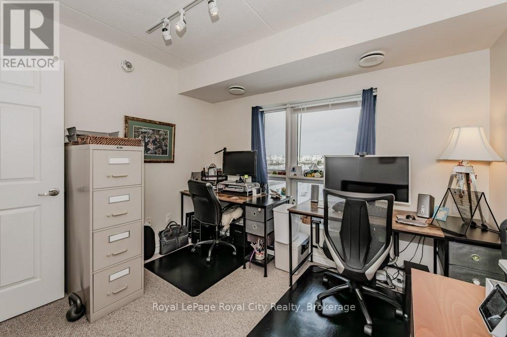 309 - 7 KAY CRESCENT Image 21