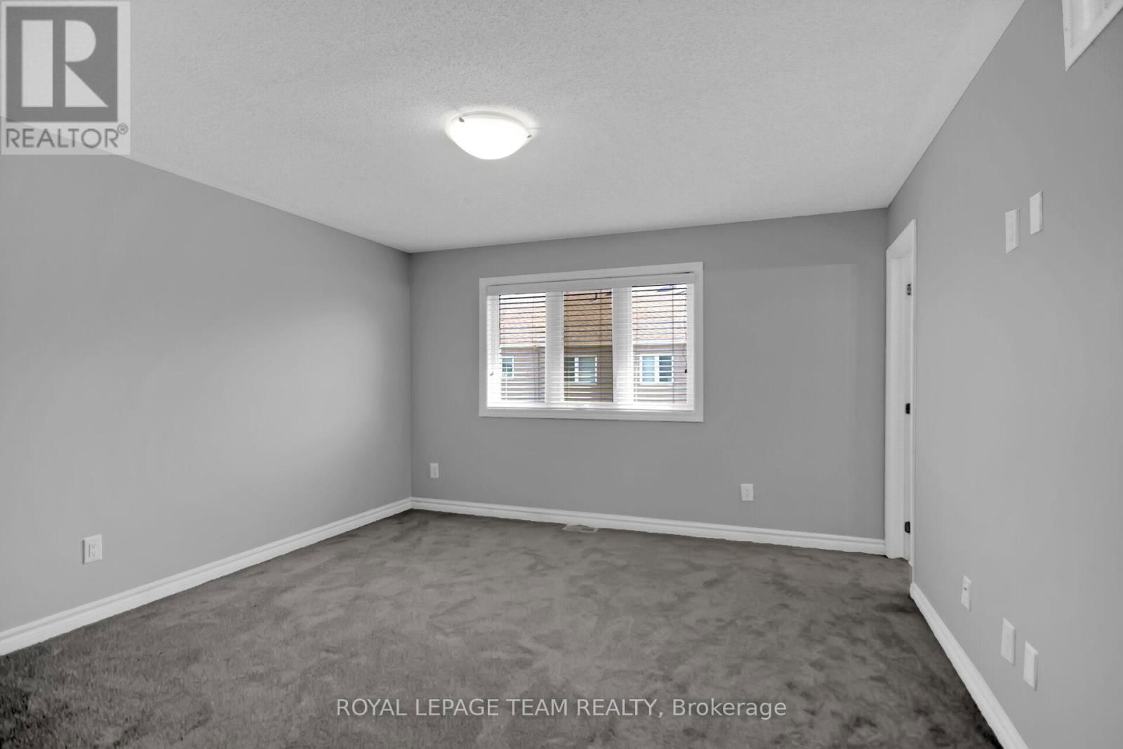 605 LAURALEAF CRESCENT Image 24