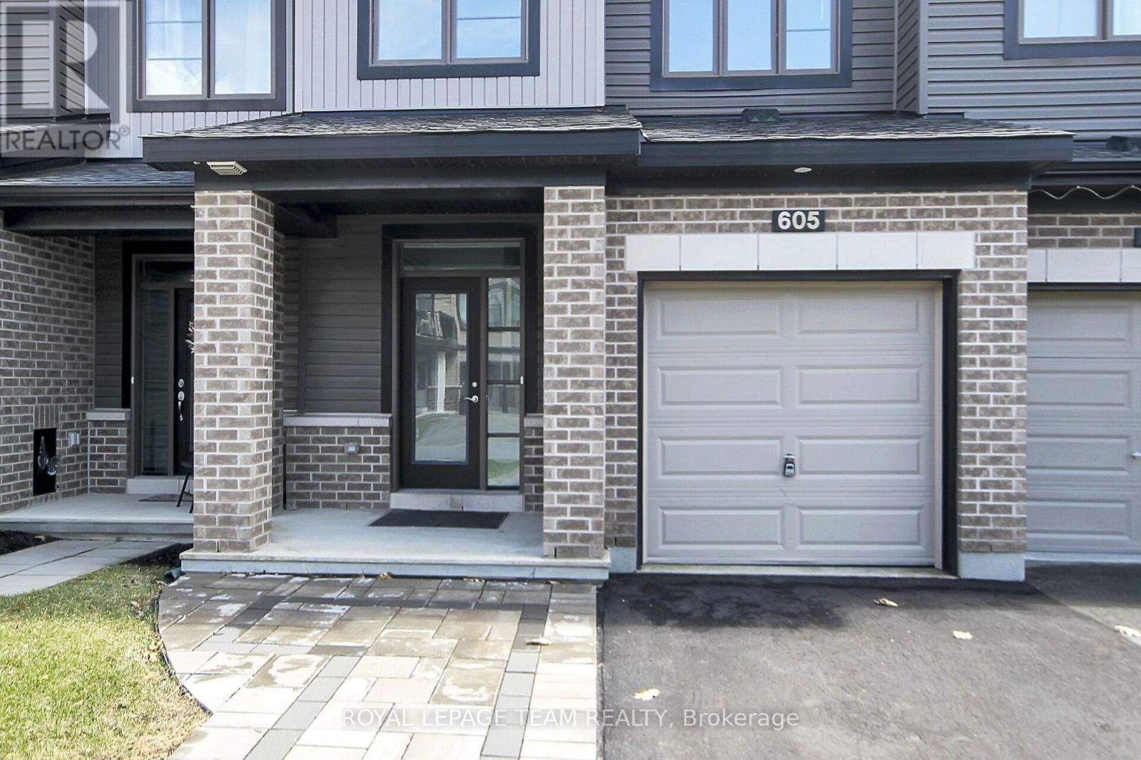 605 LAURALEAF CRESCENT Image 3
