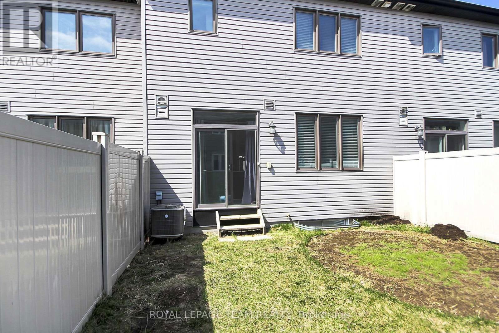 605 LAURALEAF CRESCENT Image 42