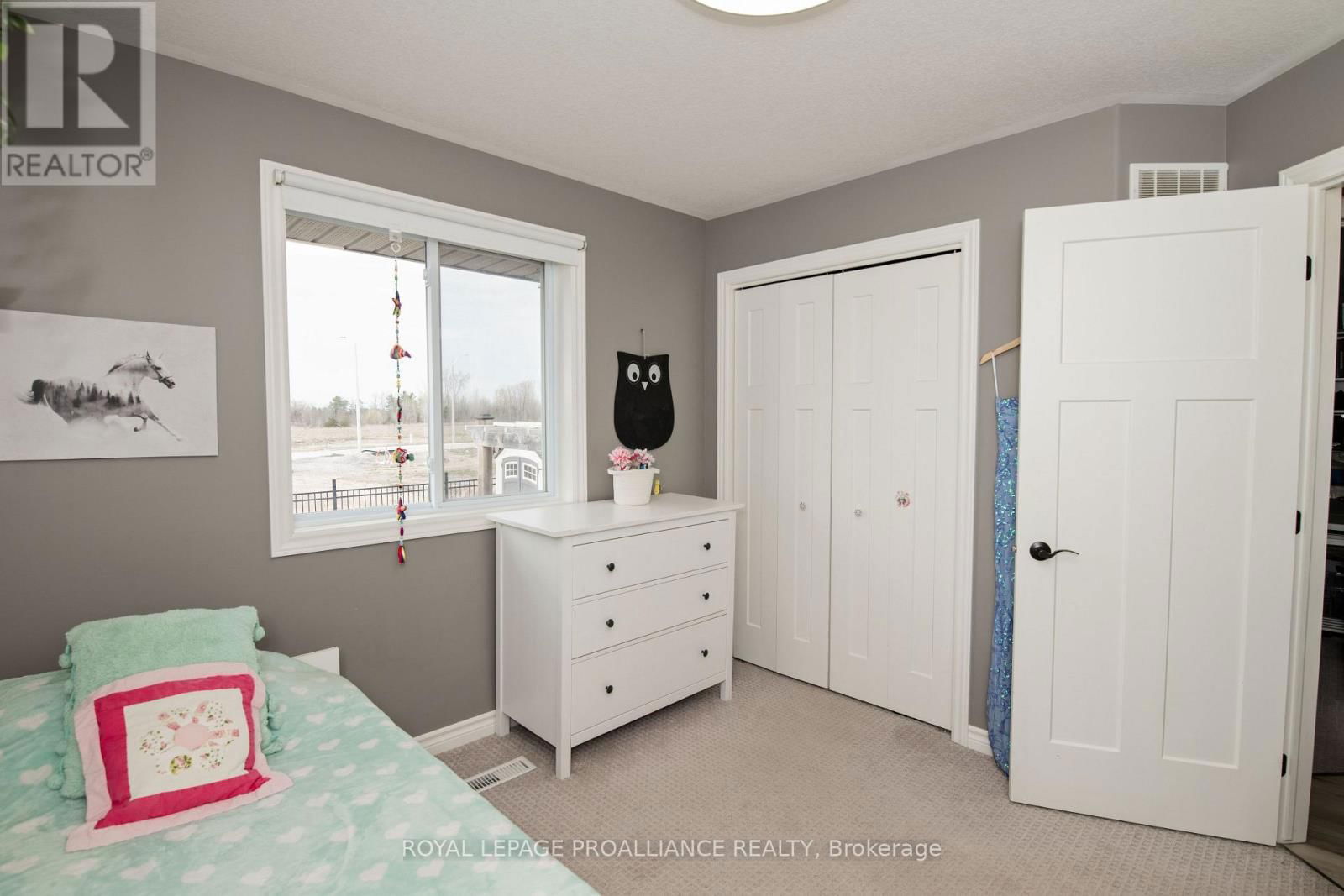28 BUTTERNUT COURT Image 12