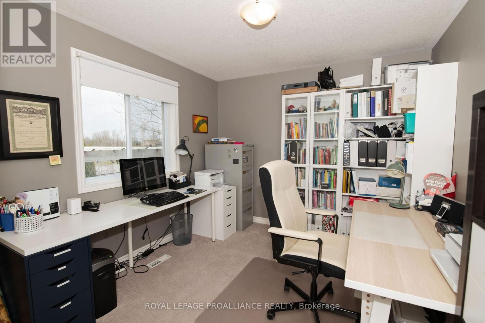 28 BUTTERNUT COURT Image 14