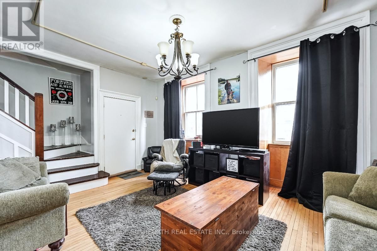 28 WILSON STREET WEST Image 7