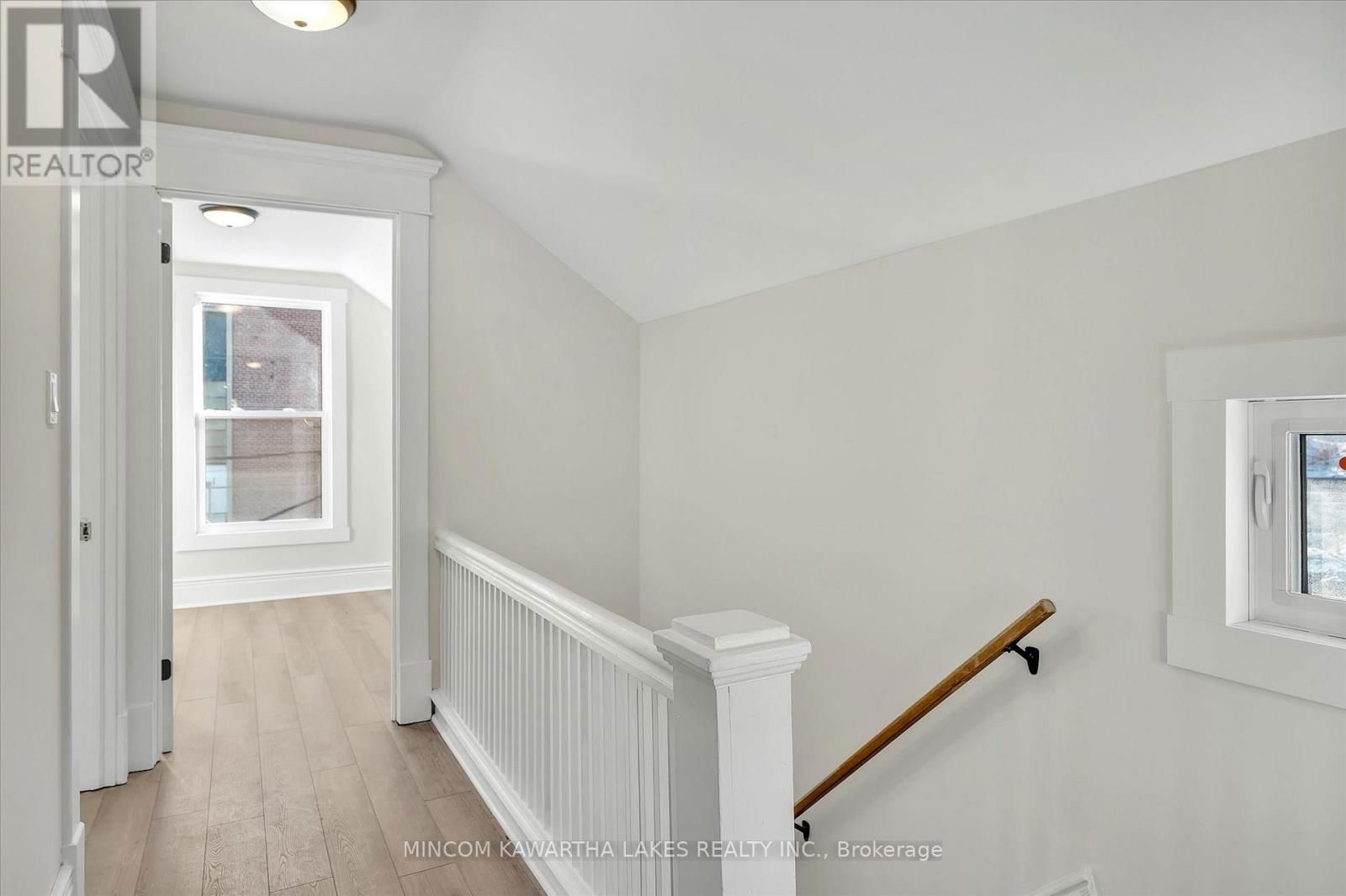 588 WOLFE STREET Image 19