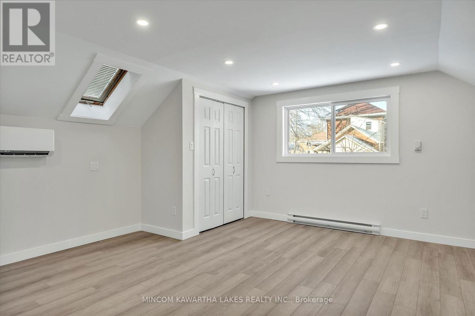 588 WOLFE STREET Image 22