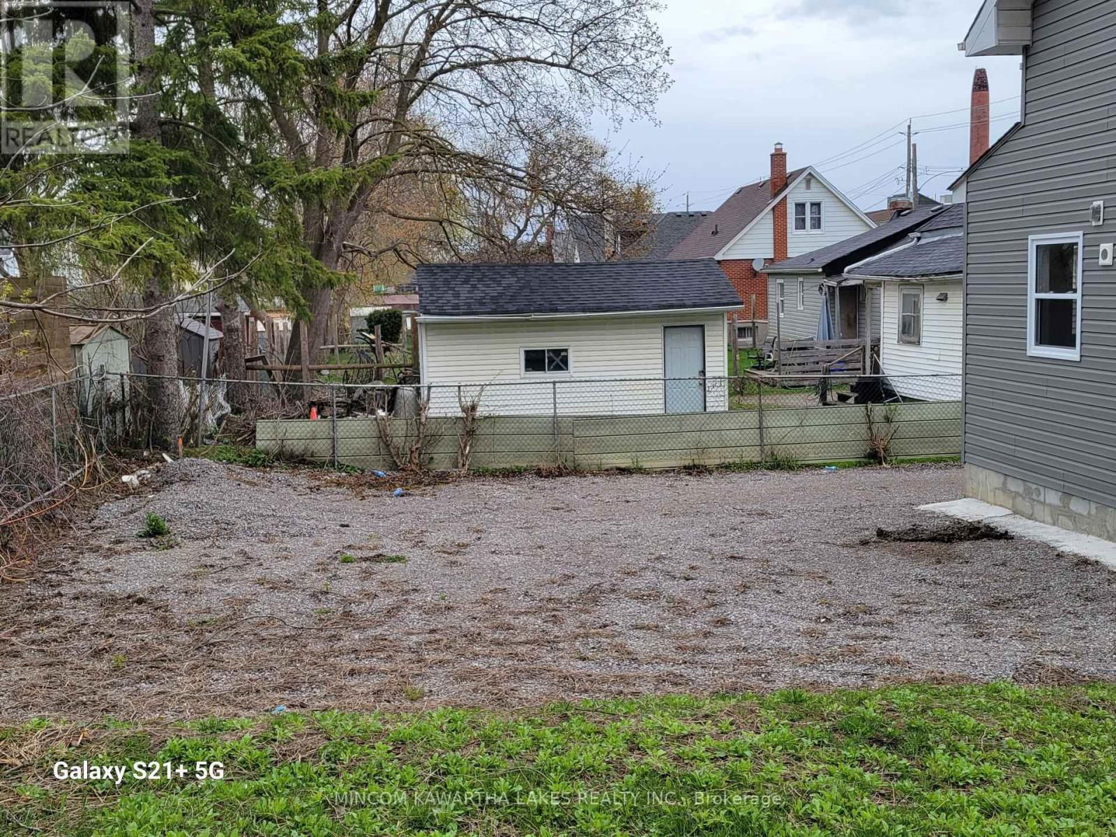 588 WOLFE STREET Image 36