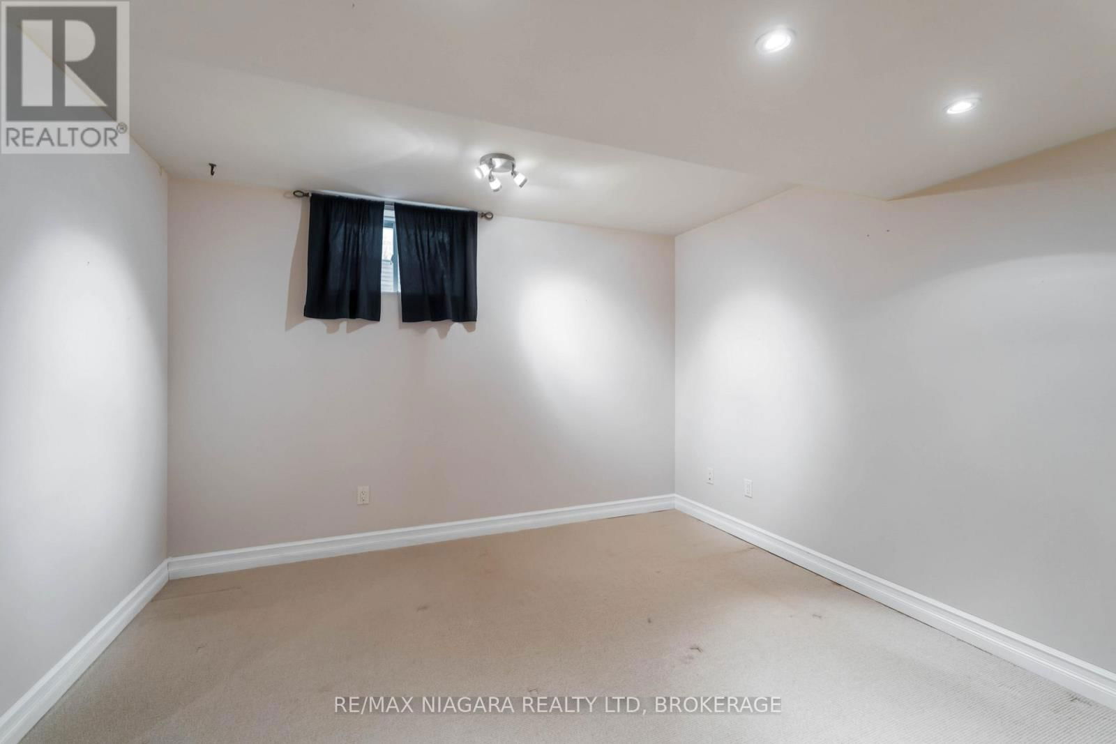3954 WEINBRENNER ROAD Image 22