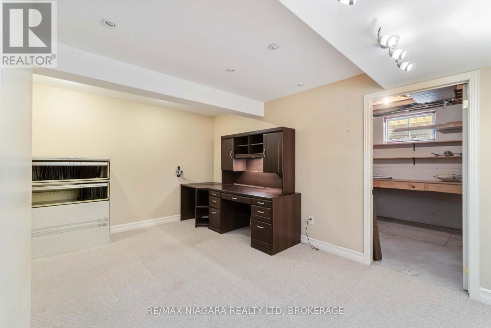 3954 WEINBRENNER ROAD Image 25
