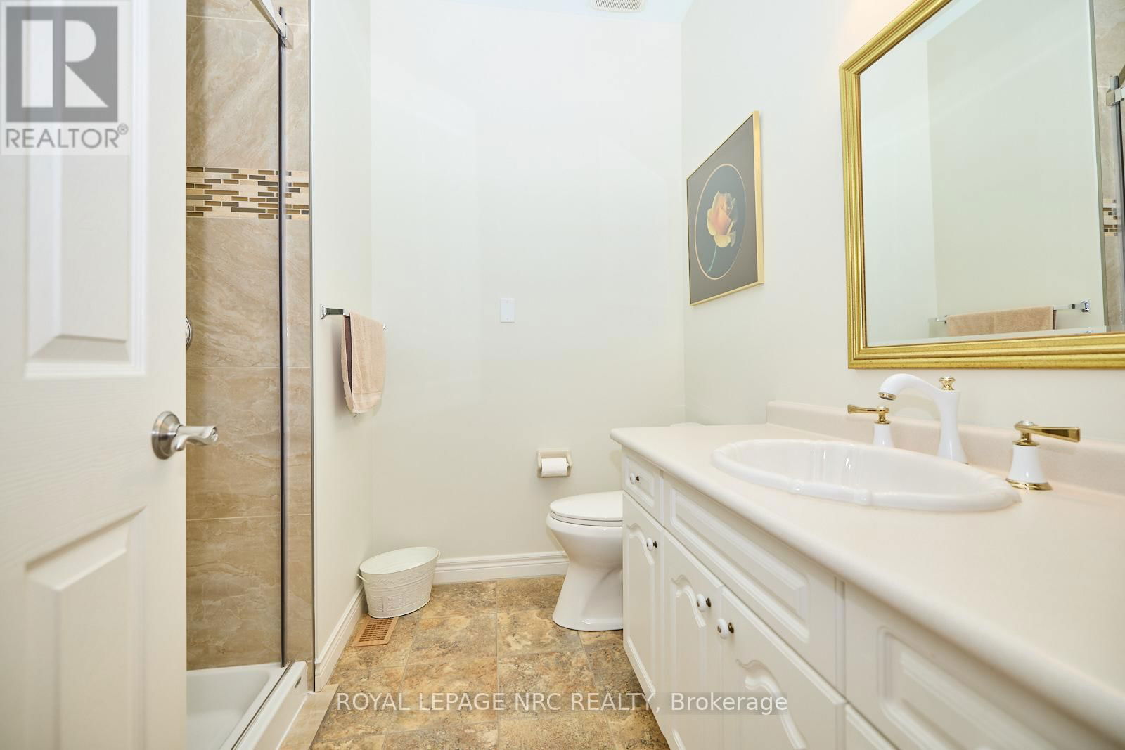 7 SCOTTDALE COURT Image 21