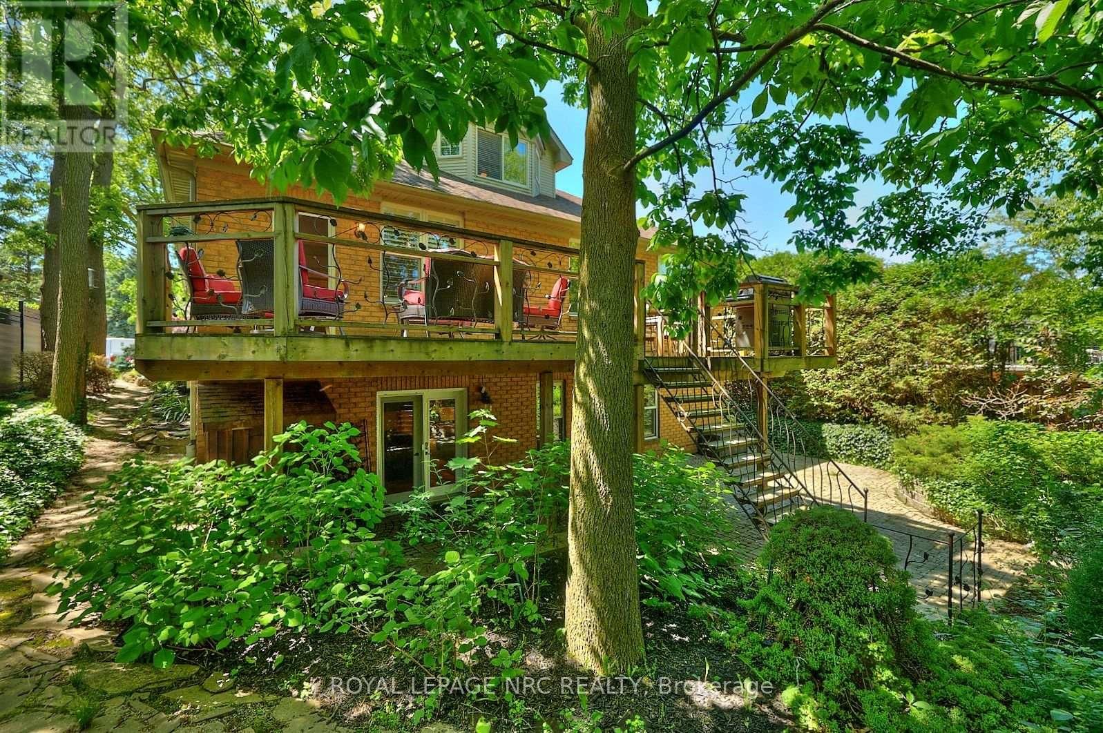 7 SCOTTDALE COURT Image 7