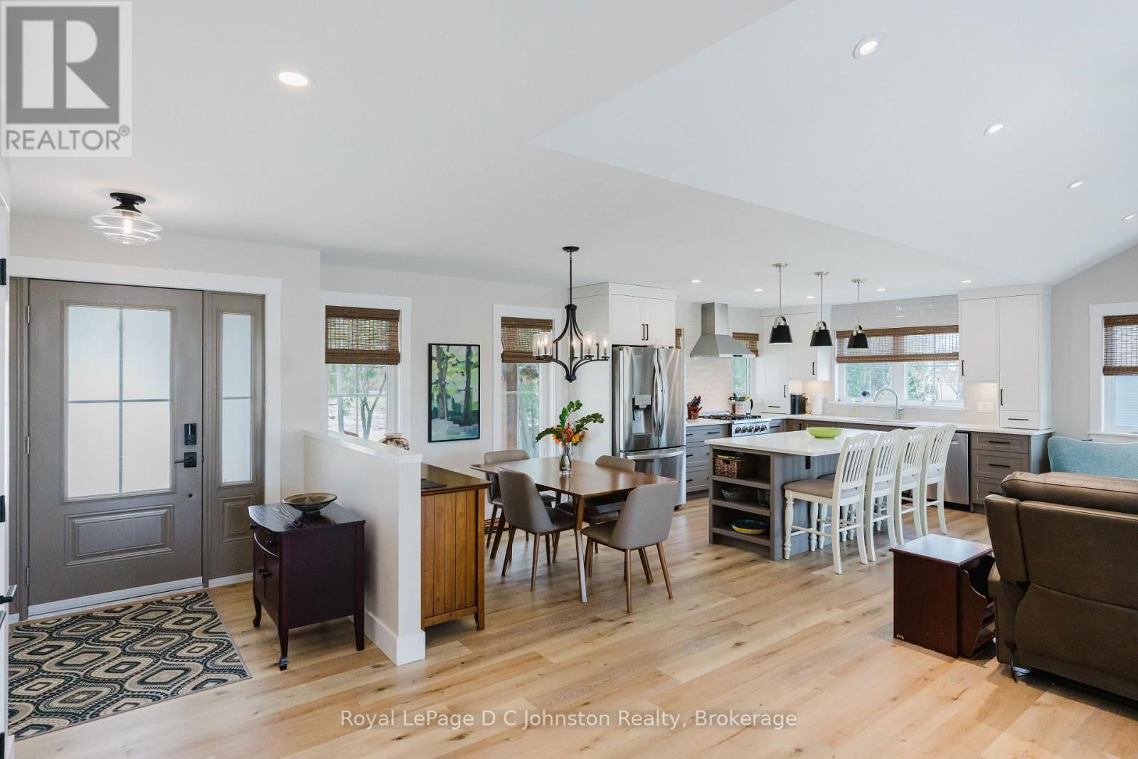 12 HEMLOCK STREET Image 21