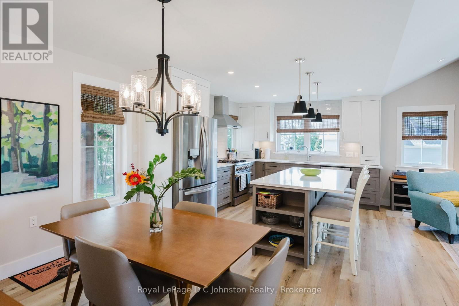 12 HEMLOCK STREET Image 25