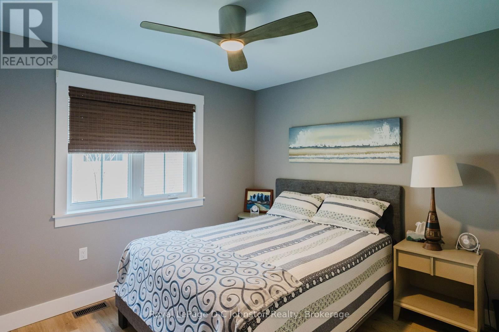 12 HEMLOCK STREET Image 35