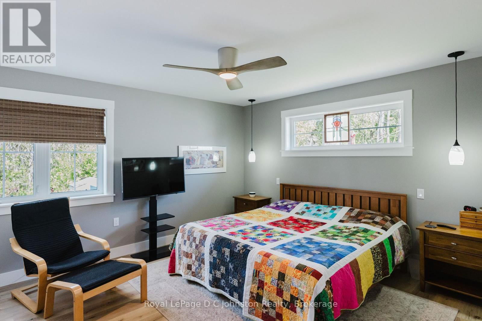 12 HEMLOCK STREET Image 36