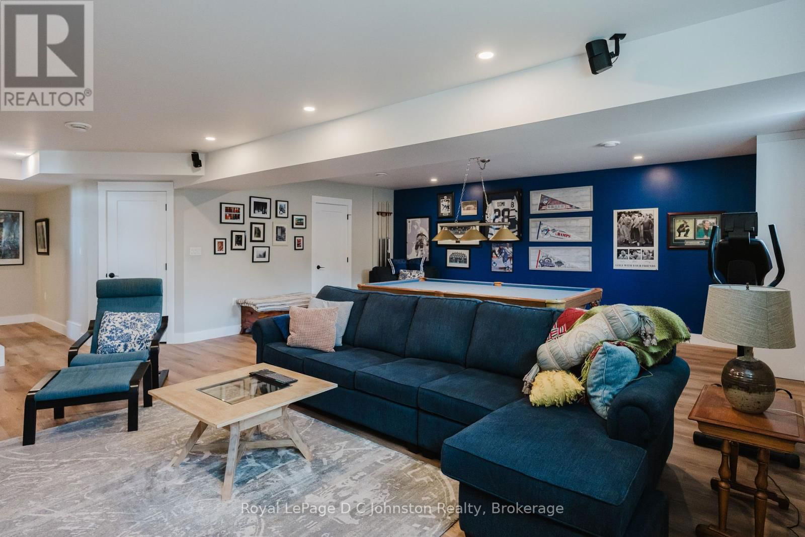 12 HEMLOCK STREET Image 40