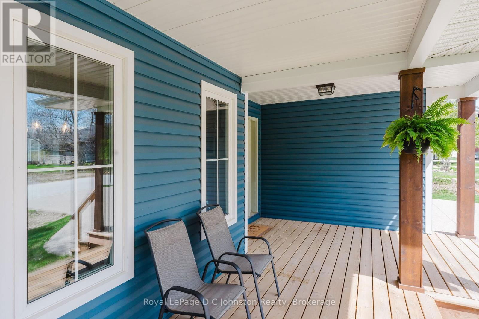 12 HEMLOCK STREET Image 5