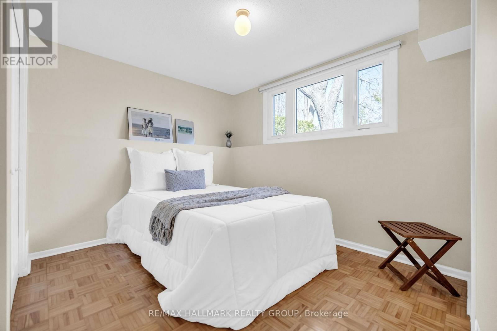 2163 FILLMORE CRESCENT Image 20