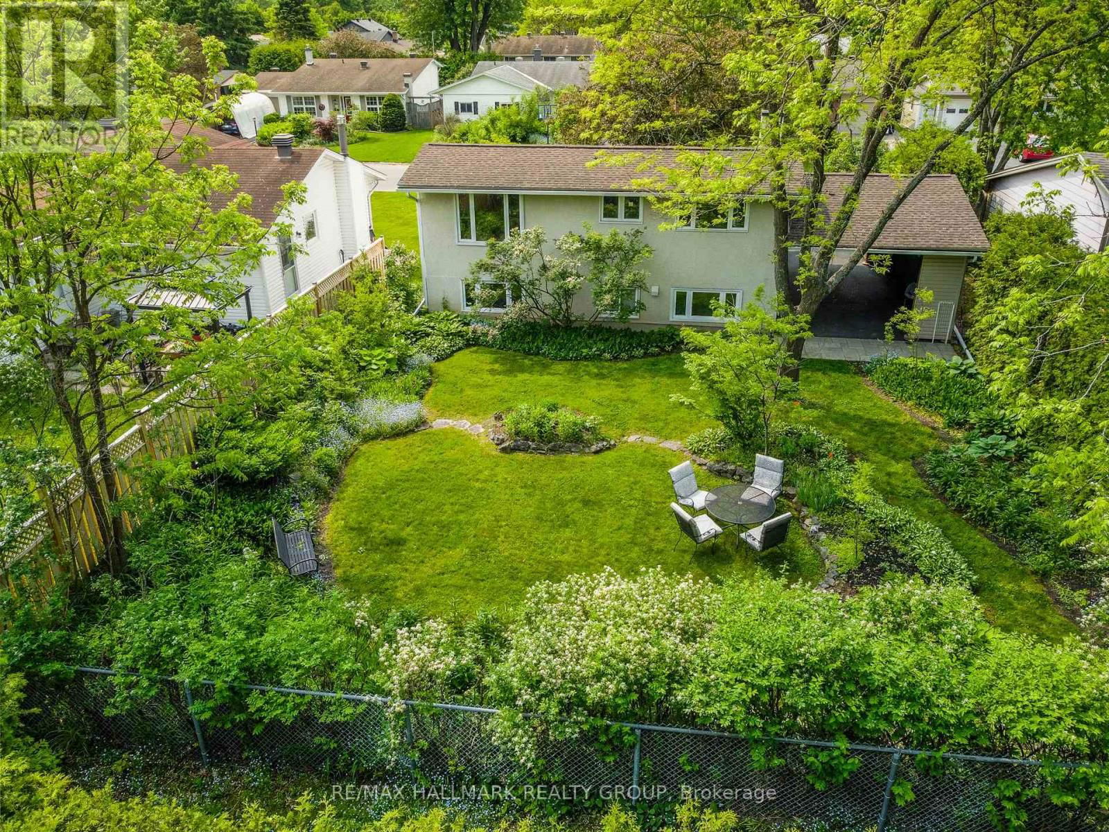 2163 FILLMORE CRESCENT Image 28