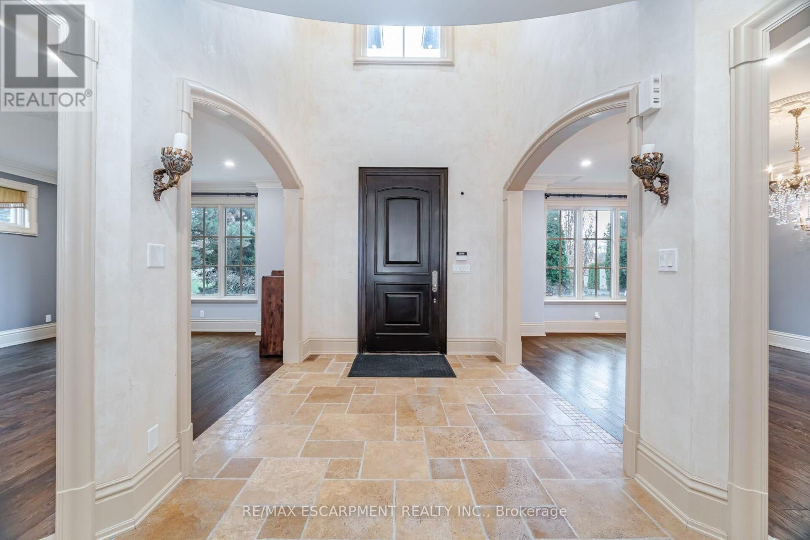 5545 BLEZARD DRIVE Image 11
