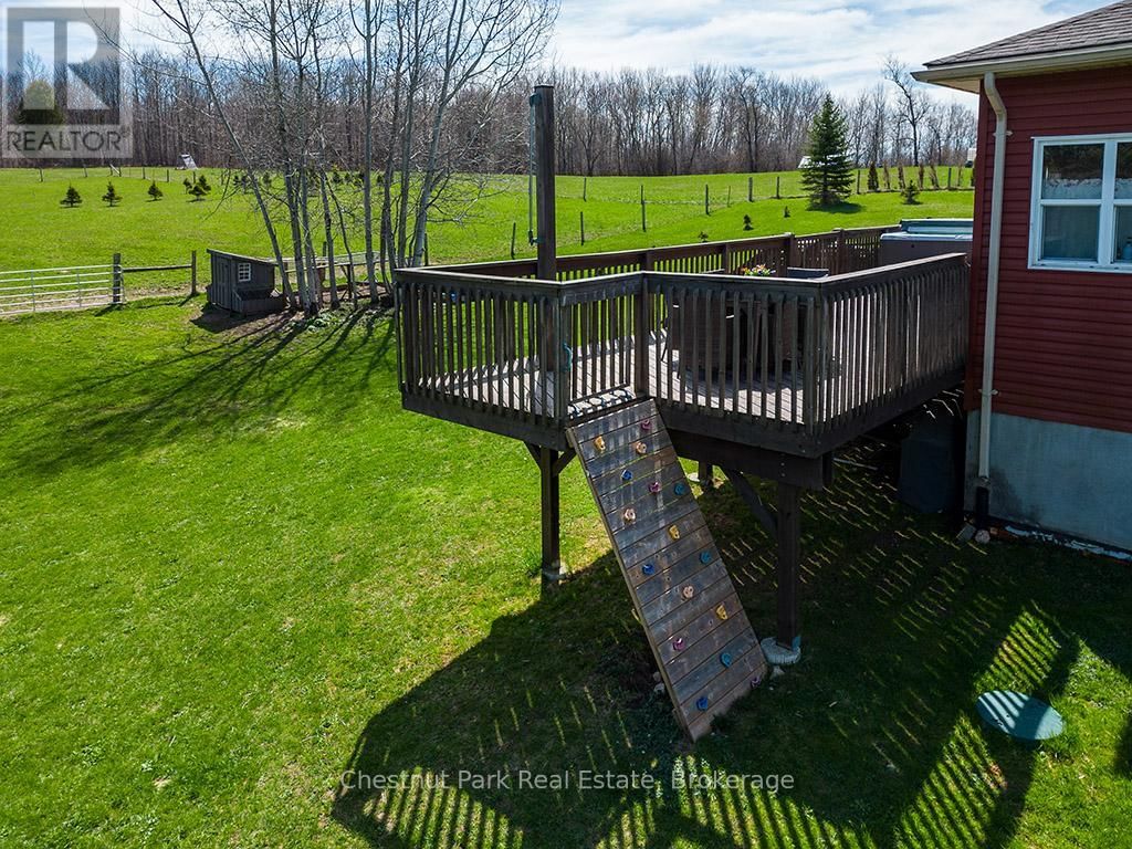 596481 CONCESSION 10 Image 25