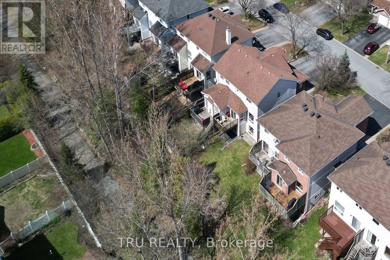 33 HIGHMONT COURT Image 35
