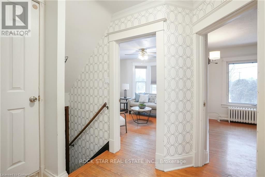 115 BALSAM AVENUE SOUTH Image 11
