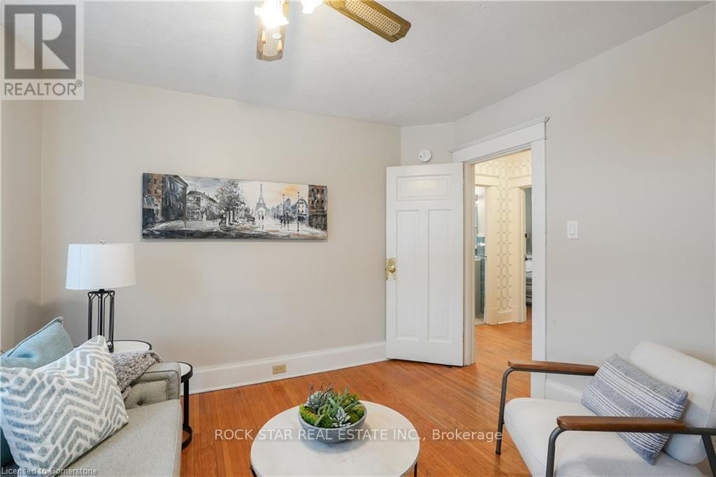 115 BALSAM AVENUE SOUTH Image 14