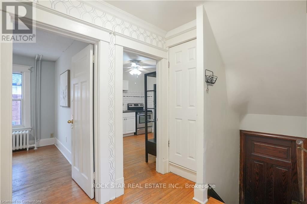 115 BALSAM AVENUE SOUTH Image 16
