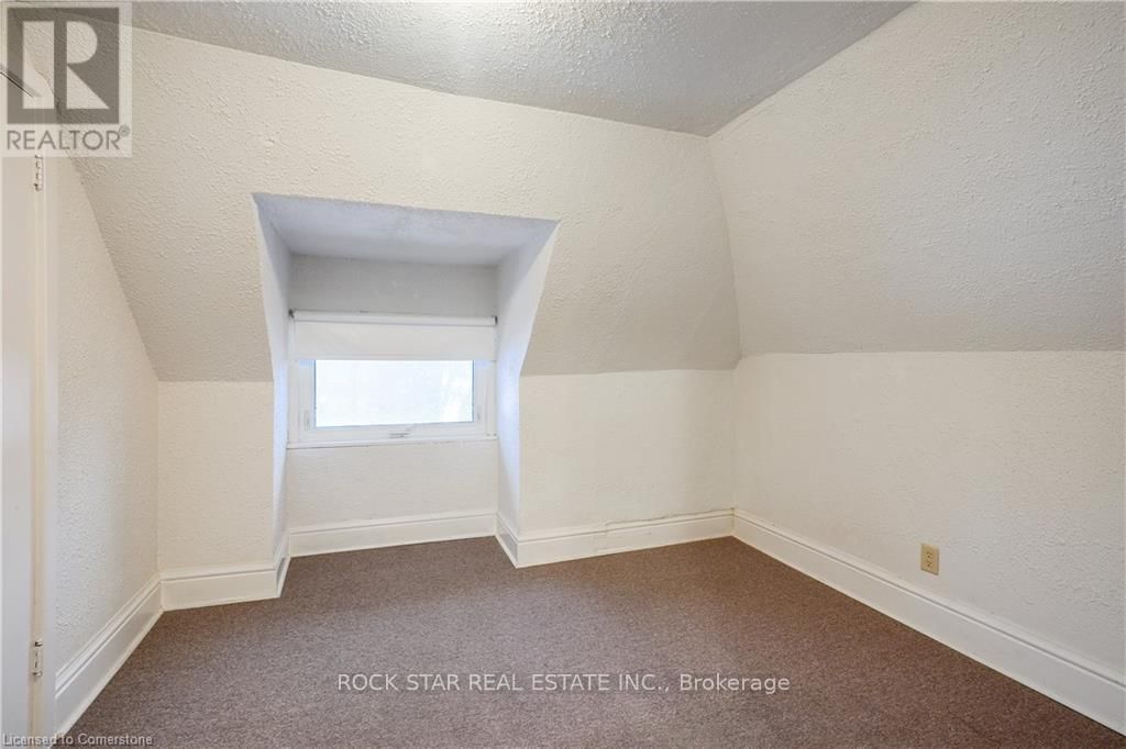 115 BALSAM AVENUE SOUTH Image 29