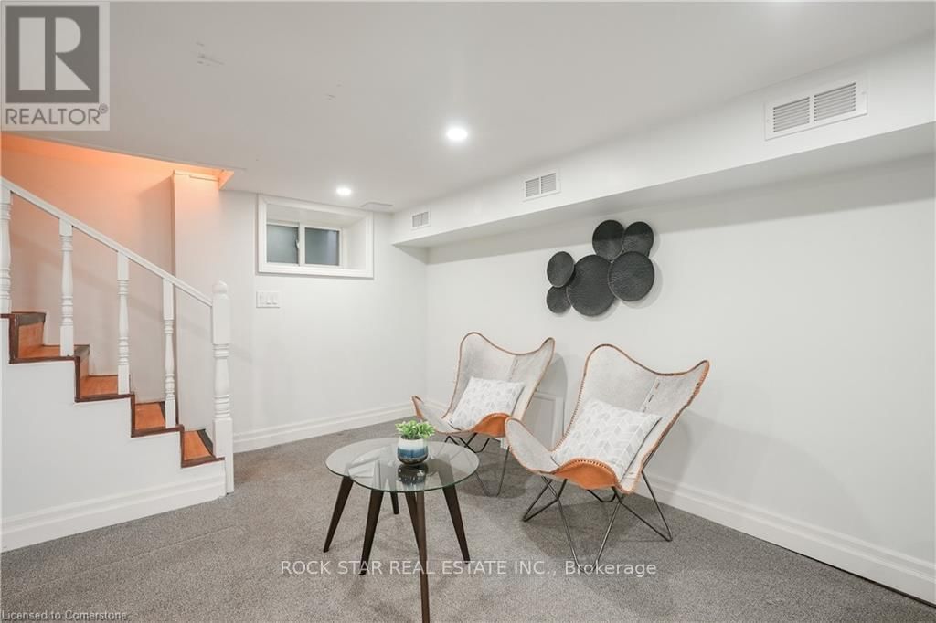 115 BALSAM AVENUE SOUTH Image 31