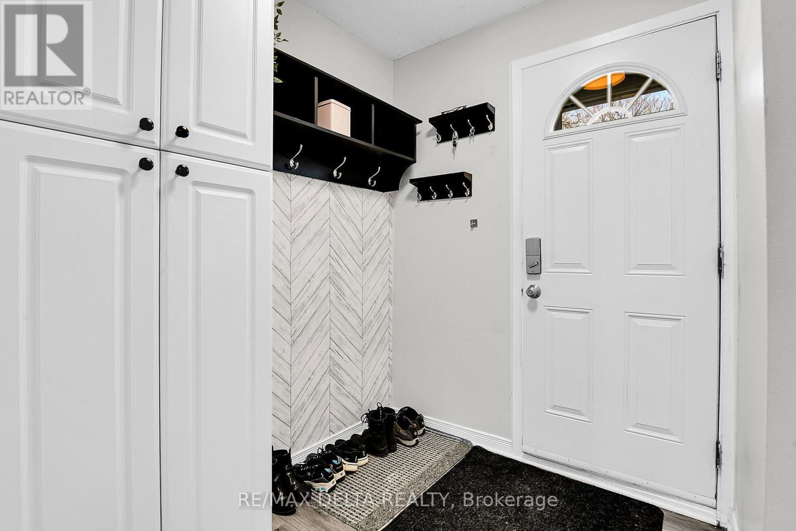 108 - 1348 BAKKER COURT Image 15