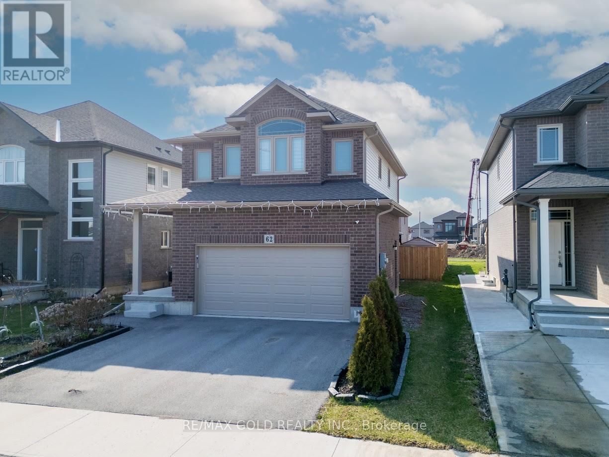 62 SPRING CREST WAY Image 2
