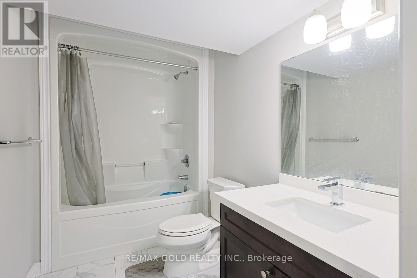 62 SPRING CREST WAY Image 32